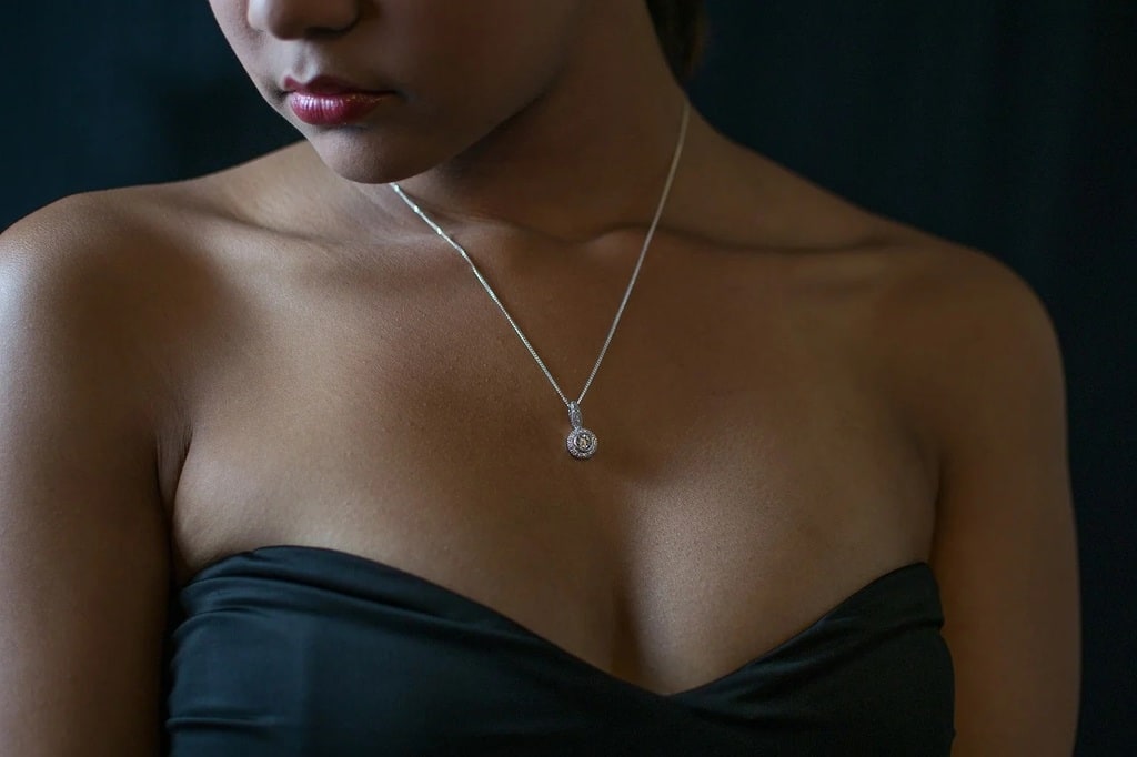 Femme : comment bien choisir ses bijoux ?